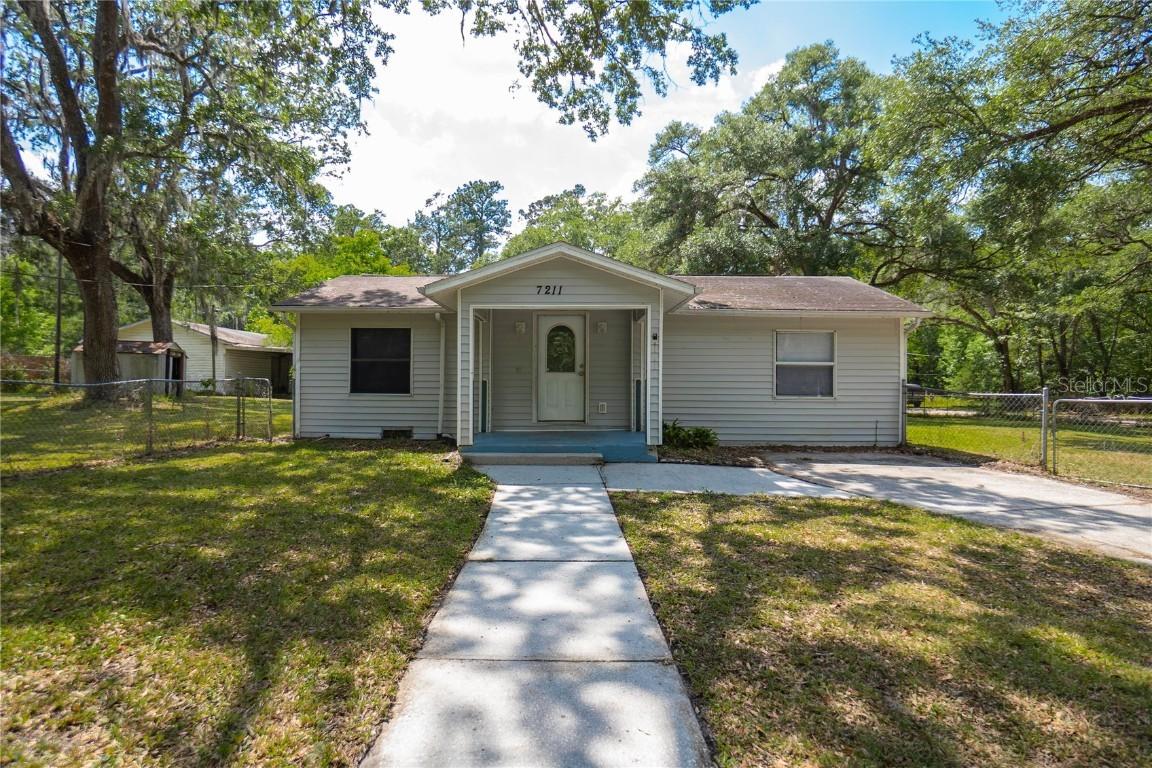 7211 & 0 Sunnyside Dr., Brooksville, FL 34601