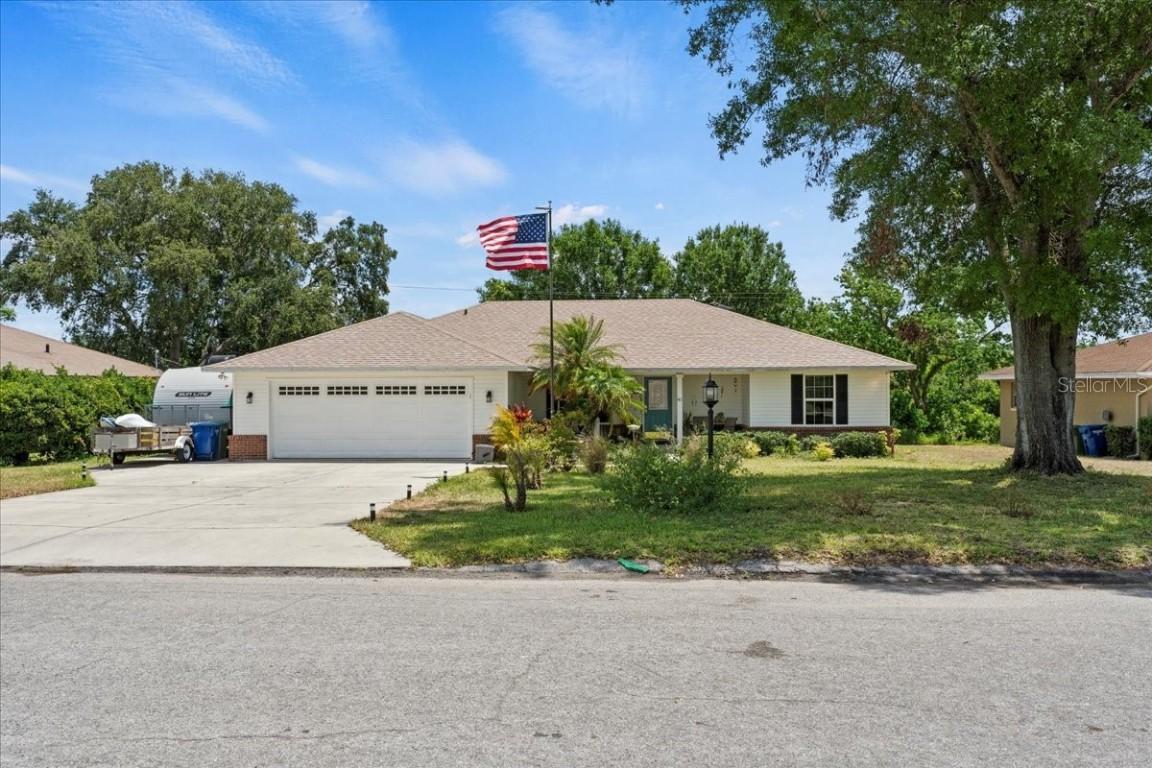 41 Lake Link Cir., Winter Haven, FL 33884