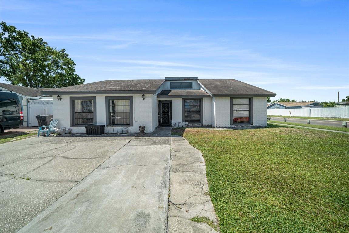 10106 Springtree Ct., Tampa, FL 33615