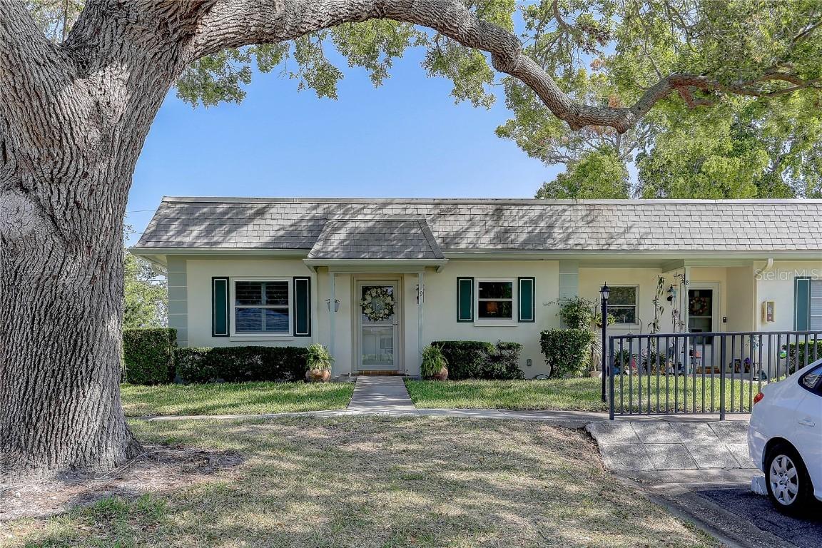 1430 Normandy Park Oaks Dr. #9, Clearwater, FL 33756