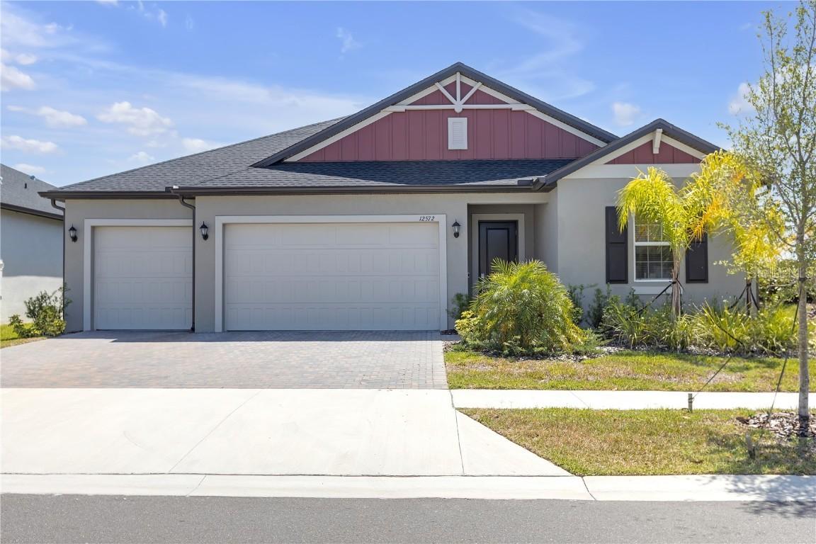 12572 Bergstrom Bay Dr., Riverview, FL 33579