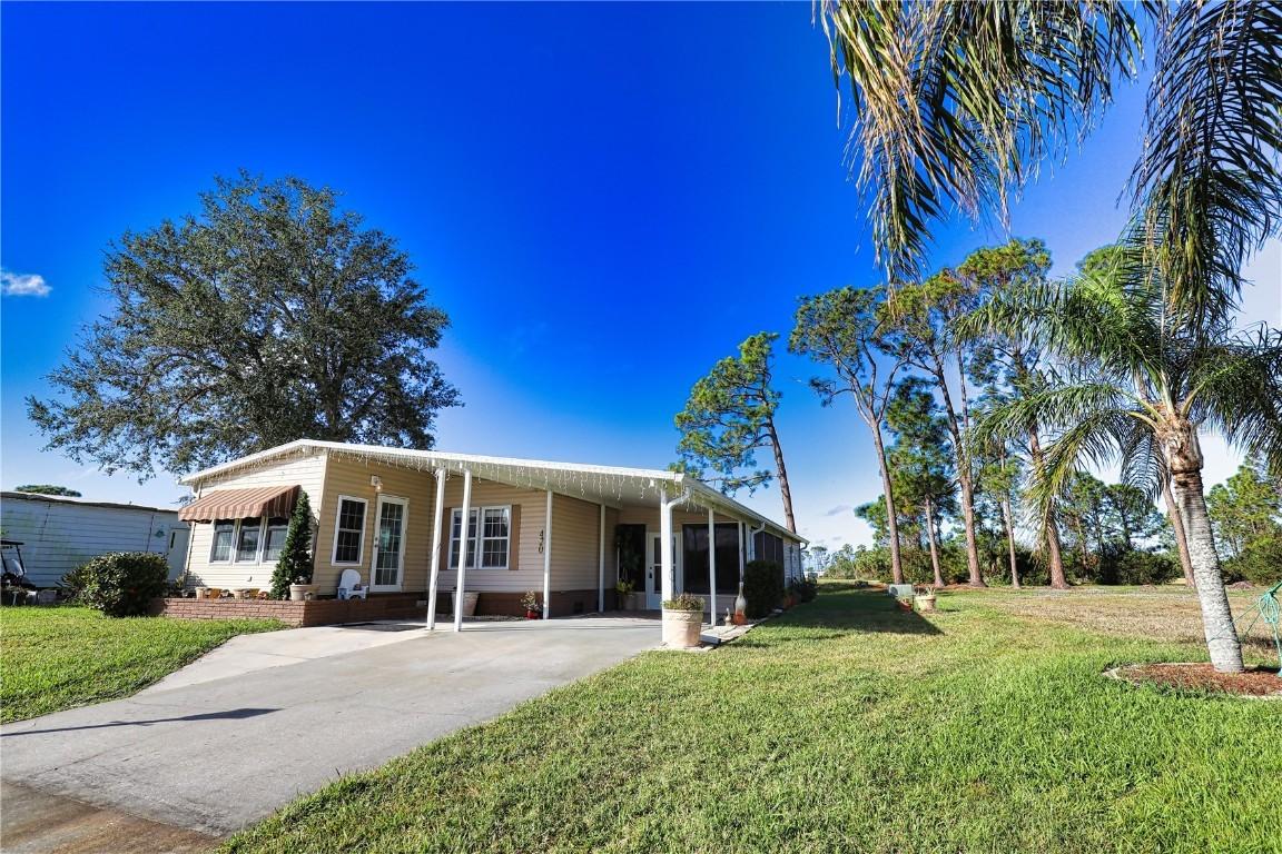 420 Vivar, North Port, FL 34287