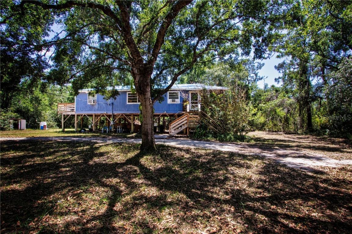 1616 Lightfoot Rd., Wimauma, FL 33598