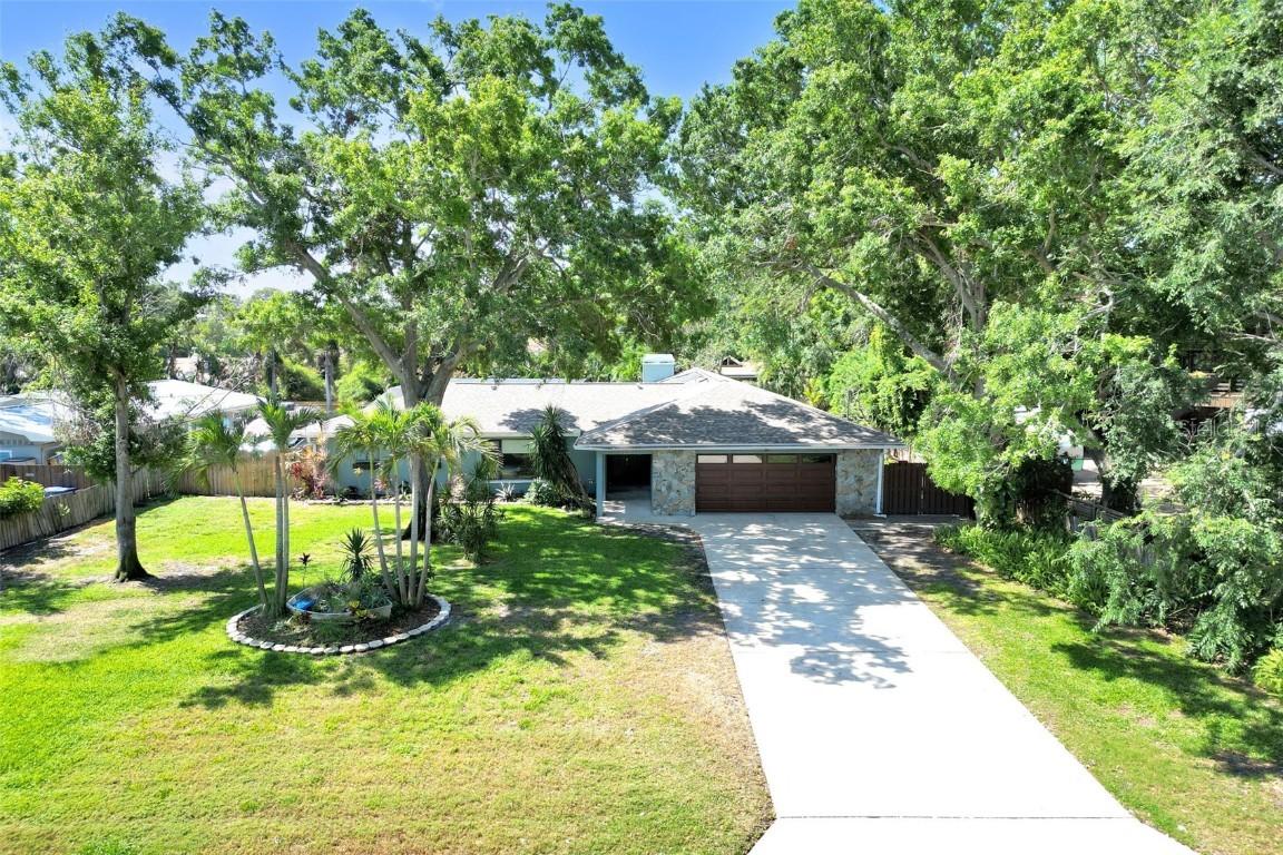 1220 Pinellas Point Dr., St Petersburg, FL 33705