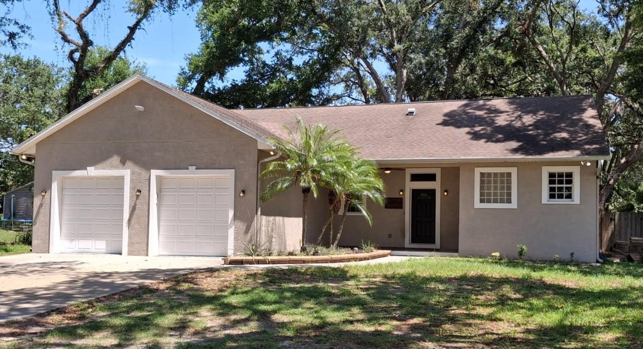 6994 Fort King Rd., Zephyrhills, FL 33541