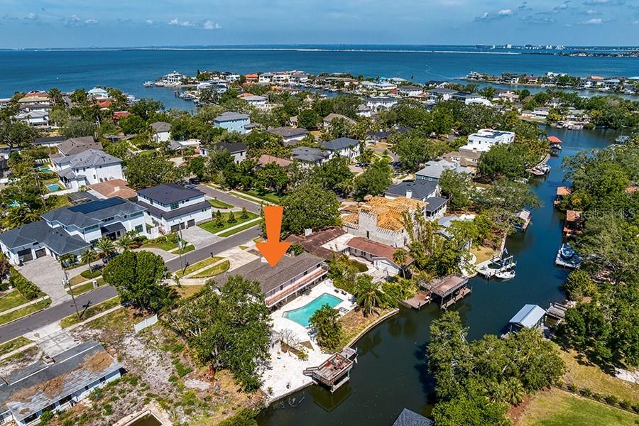 2614 S Dundee St., Tampa, FL 33629