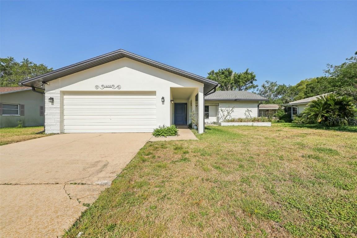 1605 W Dorchester Dr., Palm Harbor, FL 34684