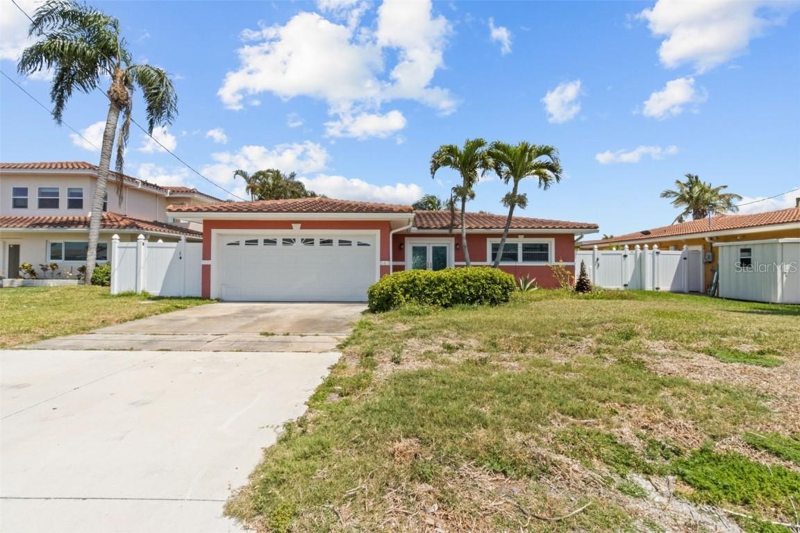543 Crystal Dr., Madeira Beach, FL 33708