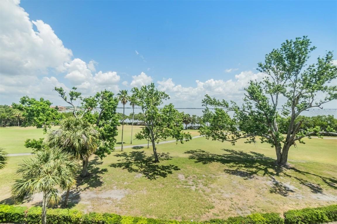2617 Cove Cay Dr. #401, Clearwater, FL 33760