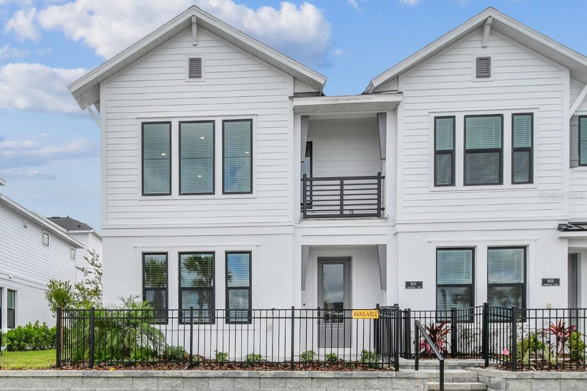 1631 Springwell Ln., Sarasota, FL 34240