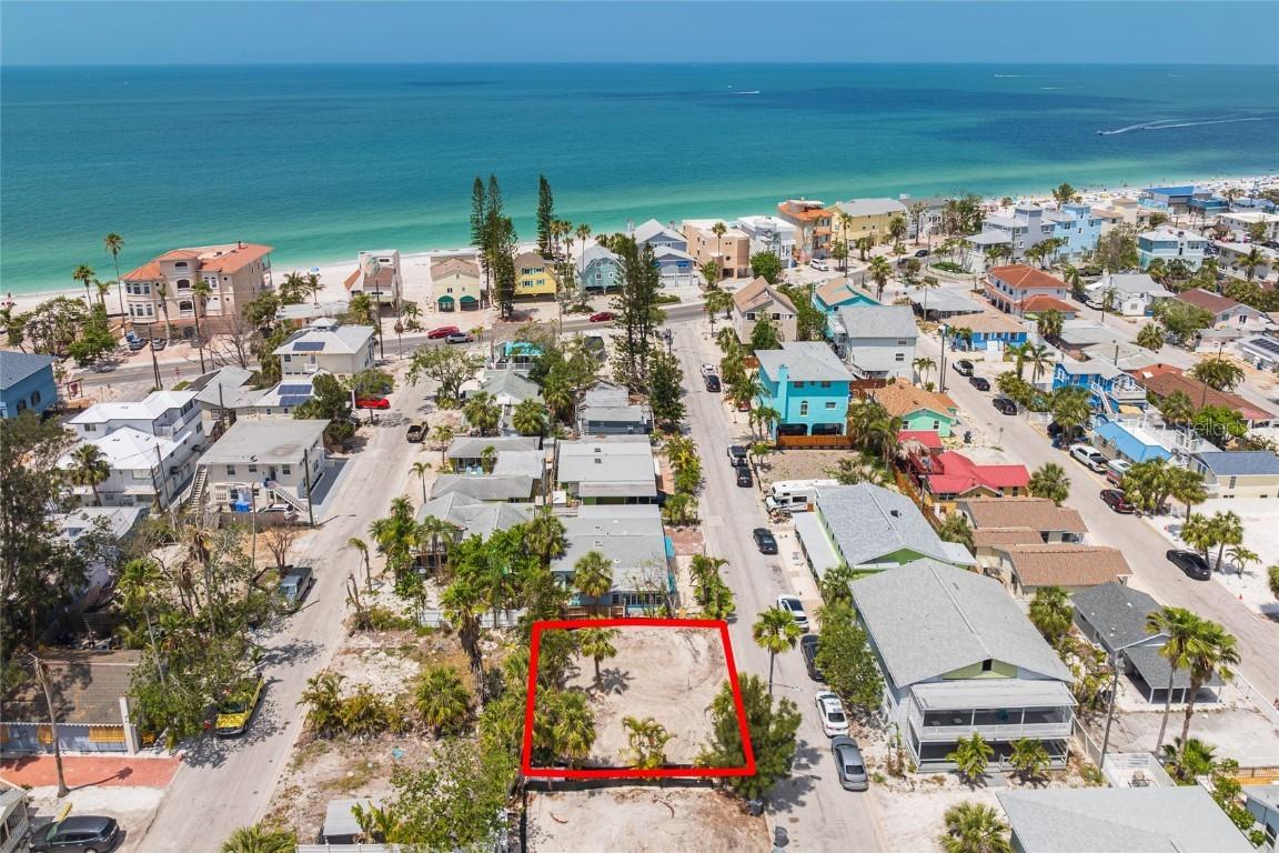 133 86th Ter., Treasure Island, FL 33706