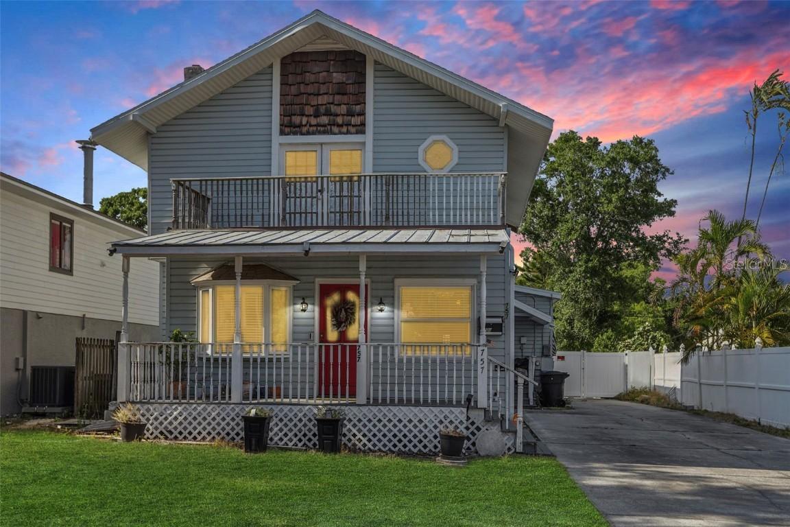 757 32nd Ave., St Petersburg, FL 33704