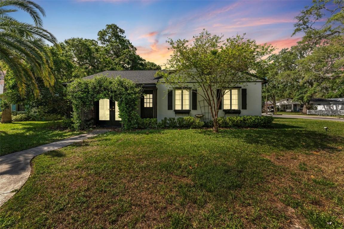 433 San Salvador Dr., Dunedin, FL 34698