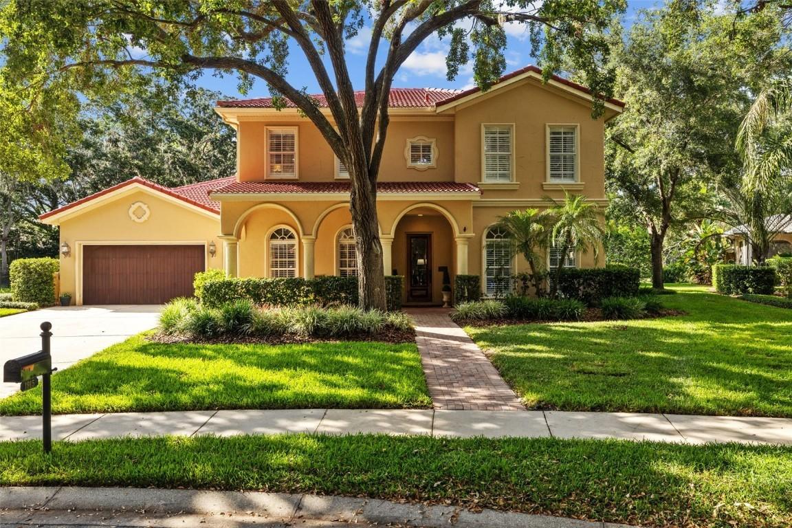 1915 Floresta View Dr., Tampa, FL 33618