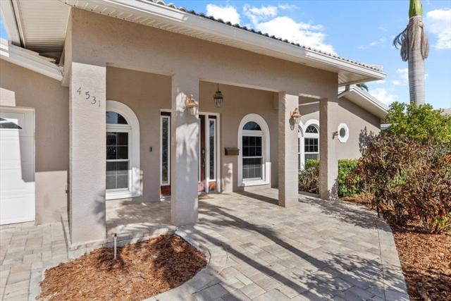 New Homes with Gulf Access in St. Petersburg: April 28th to May 4th