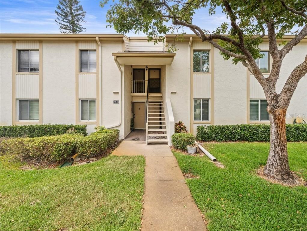 129 Cypress Ct., Oldsmar, FL 34677