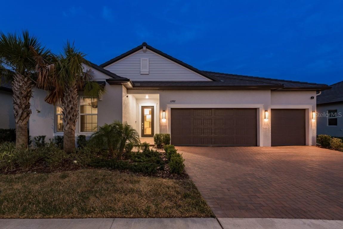 10982 Banyan Breeze Blvd., Land O Lakes, FL 34638