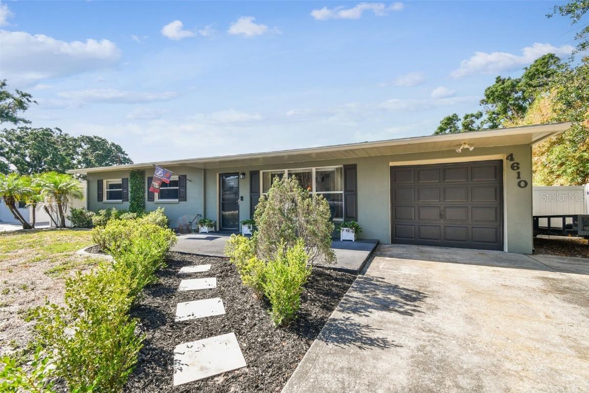 4610 W Mcelroy Ave., Tampa, FL 33611