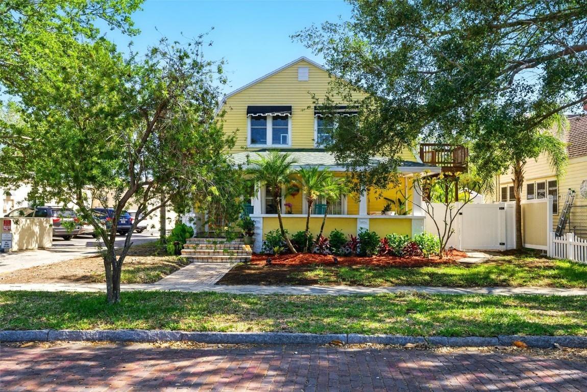 920 16th Ave., St Petersburg, FL 33704