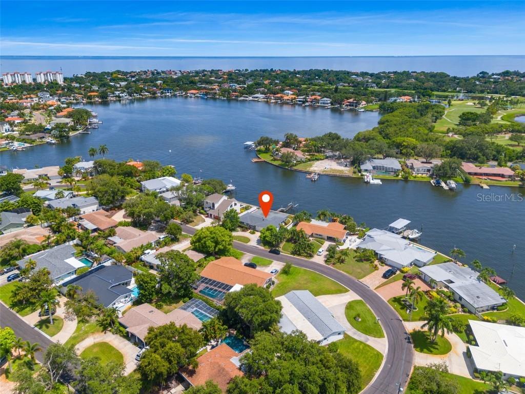 1124 35th Ave., St Petersburg, FL 33704