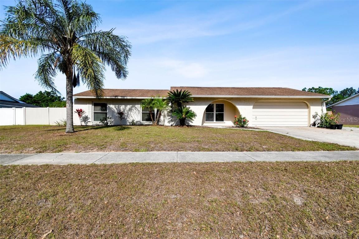 603 Wood Rd., Seffner, FL 33584