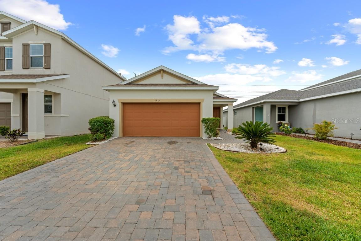 11819 Brighton Knoll Loop, Riverview, FL 33579