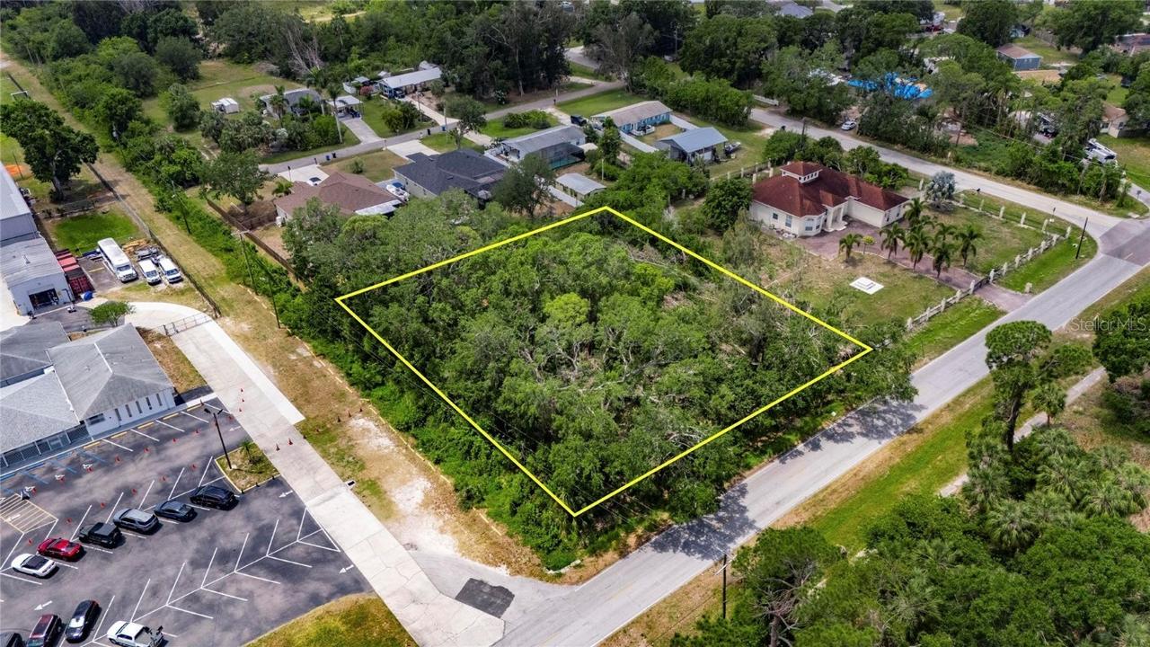 912 8th Ave., Ruskin, FL 33570