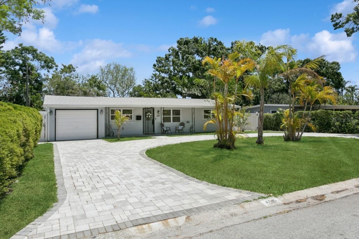 6519 15th St., St Petersburg, FL 33702