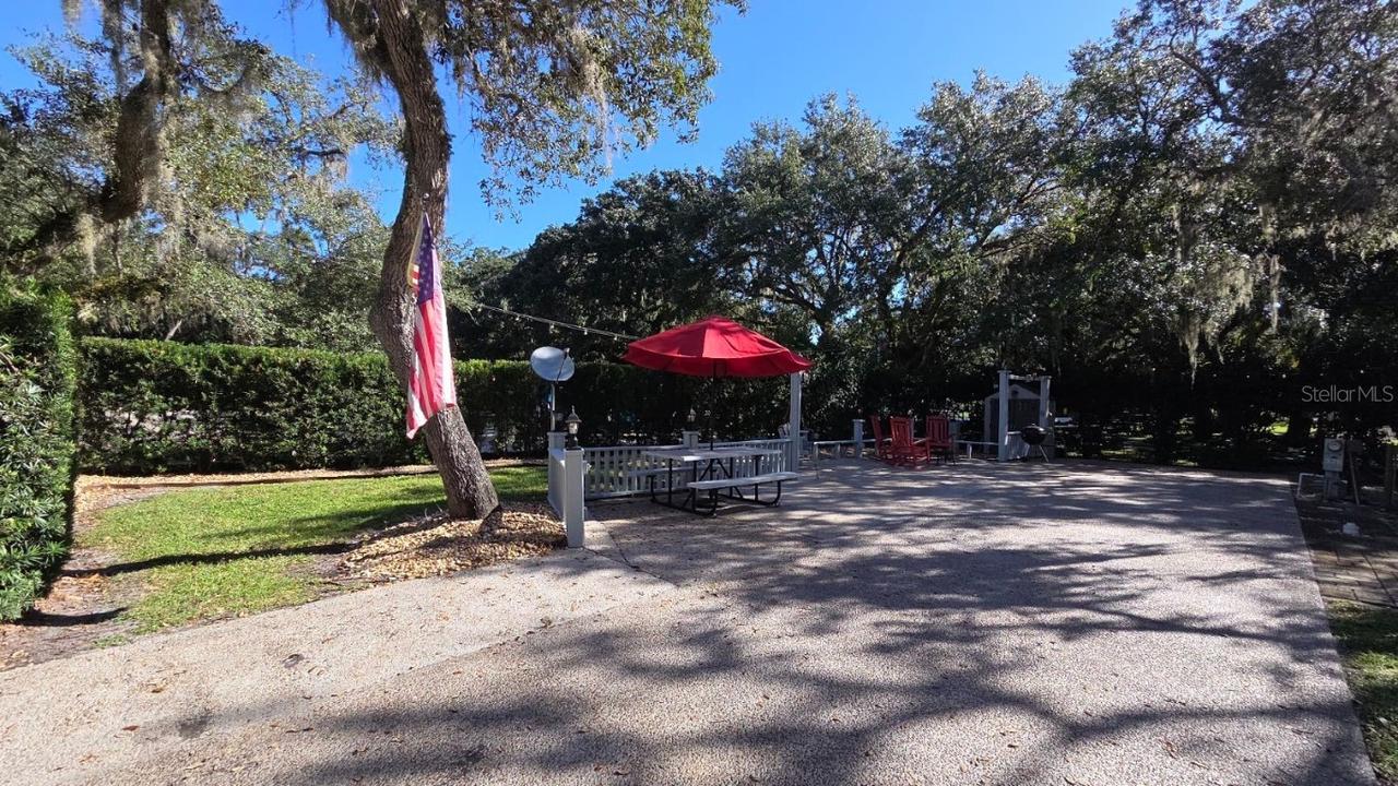 376 Bear Tr., River Ranch, FL 33867