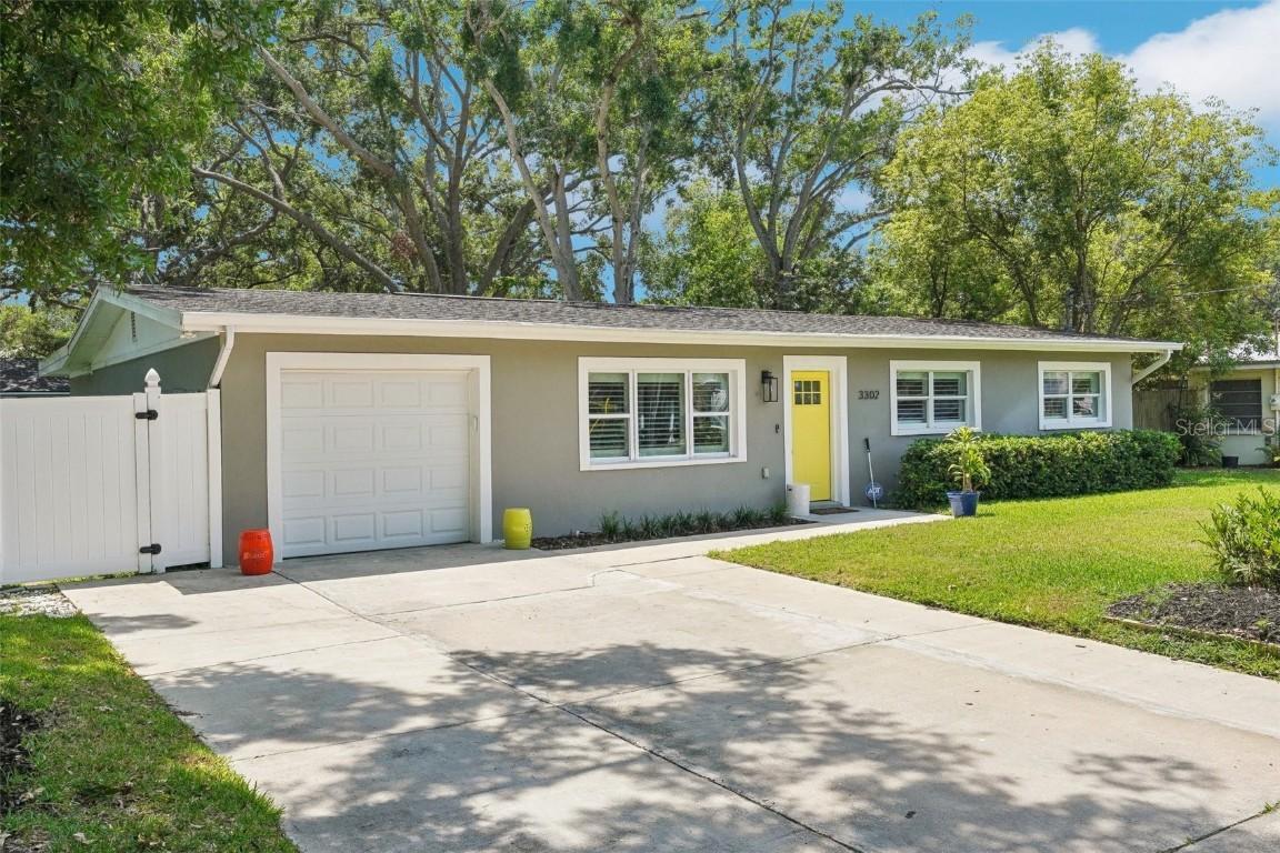 3302 W Beaumont St., Tampa, FL 33611