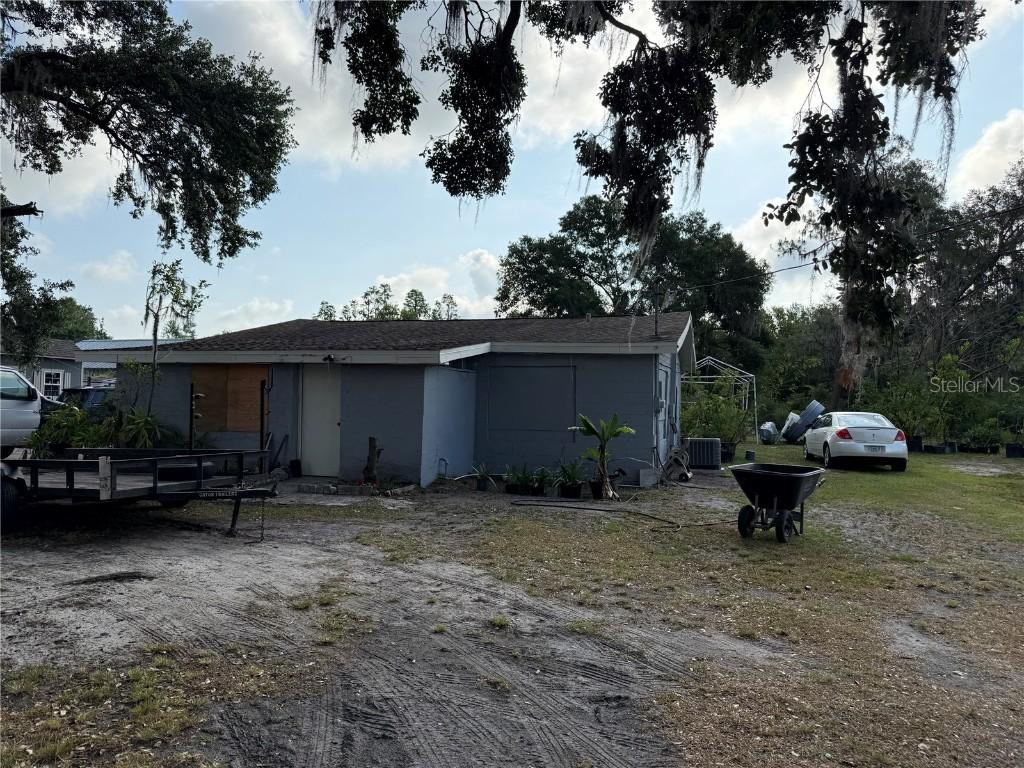 6206 Paul Buchman Hwy., Plant City, FL 33565