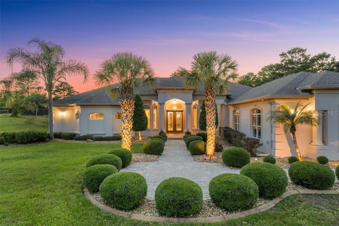 10117 Breezy Pines Ct., Weeki Wachee, FL 34613