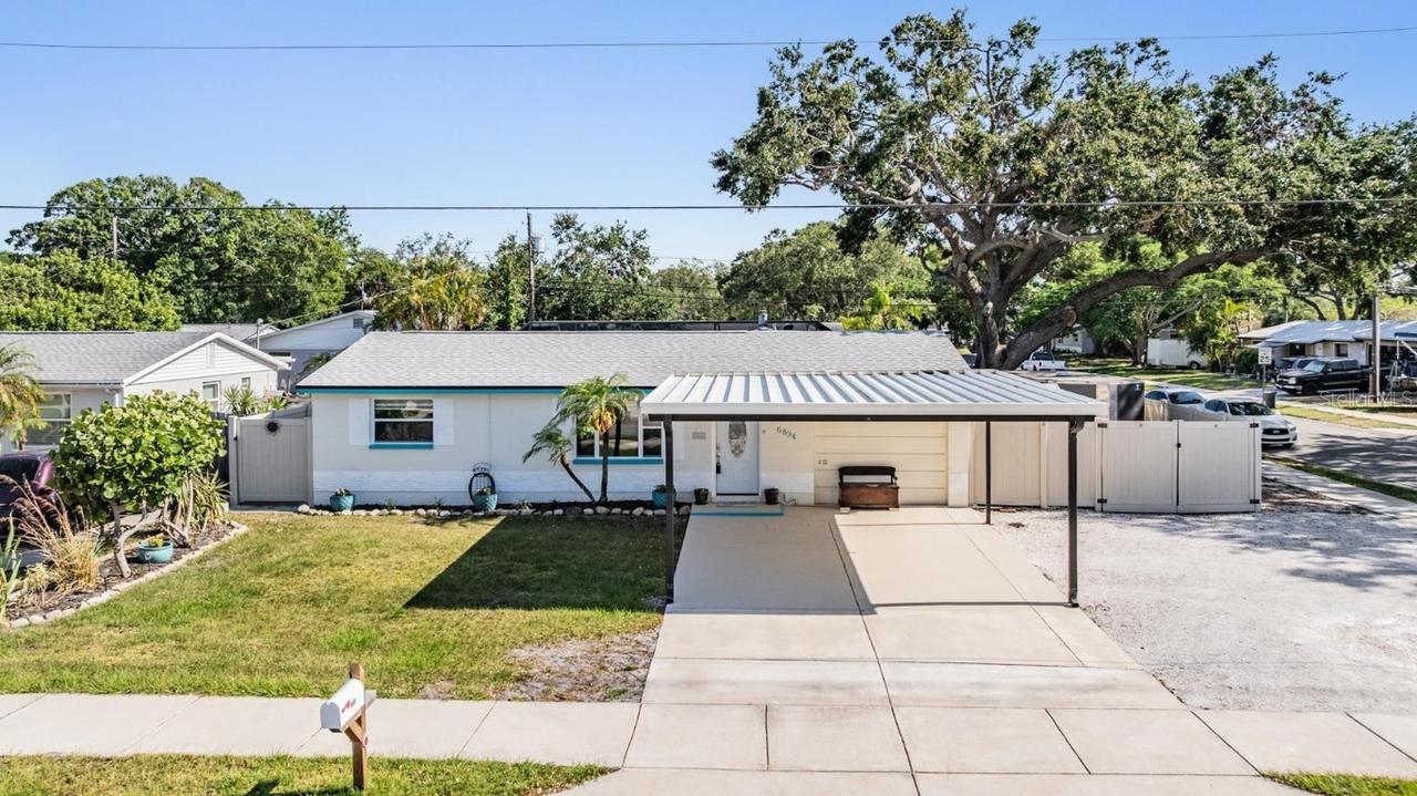 6894 82nd Ave., Pinellas Park, FL 33781