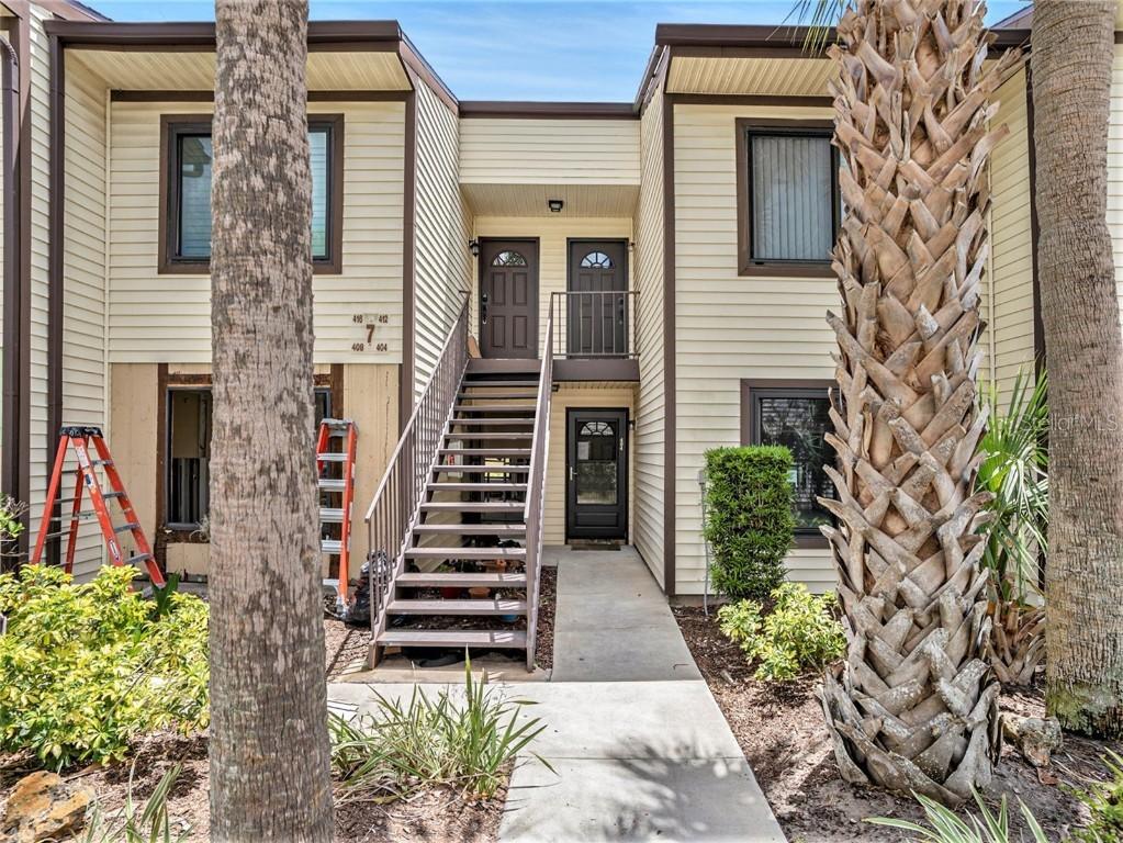 404 Moorings Cove Dr., Tarpon Springs, FL 34689