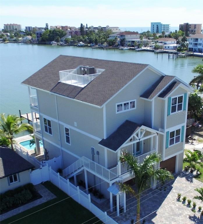 305 Harbor Dr., Indian Rocks Beach, FL 33785