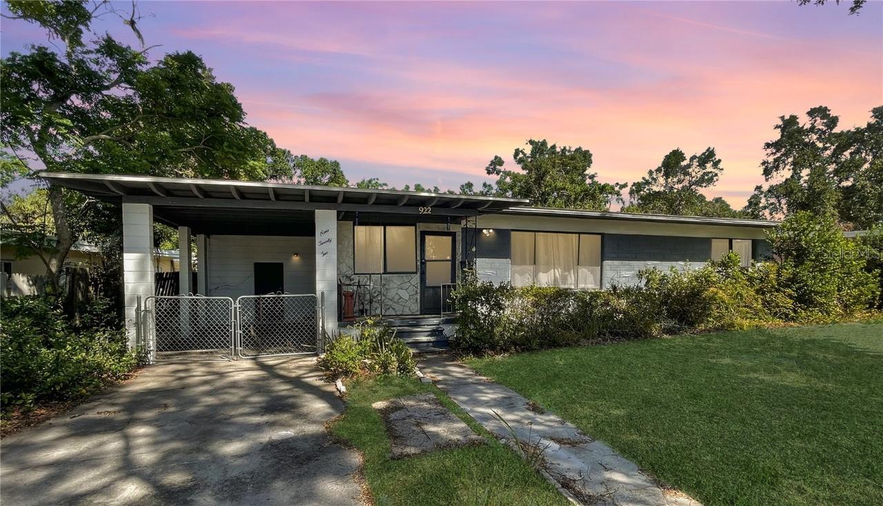 922 Alcazar Way, St Petersburg, FL 33705