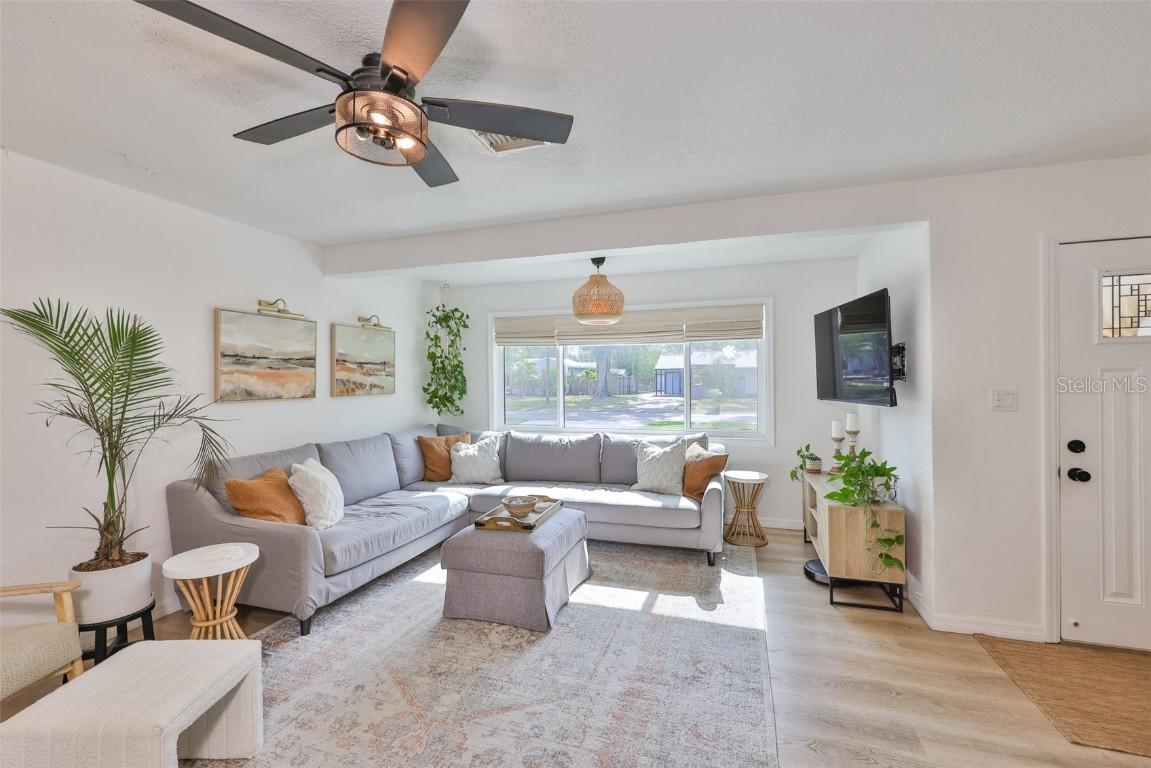 716 75th St., St Petersburg, FL 33710