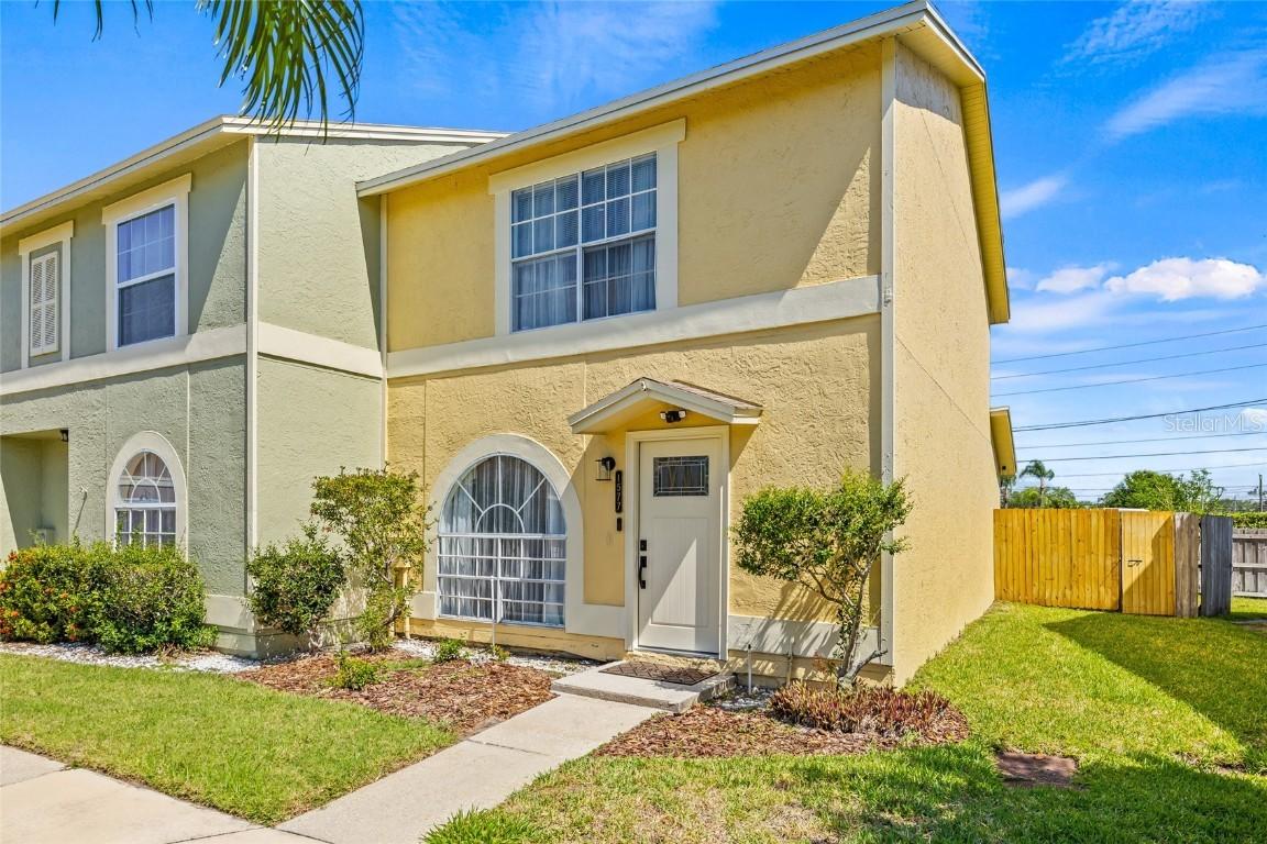 1577 Chateaux De Ville Ct., Clearwater, FL 33764