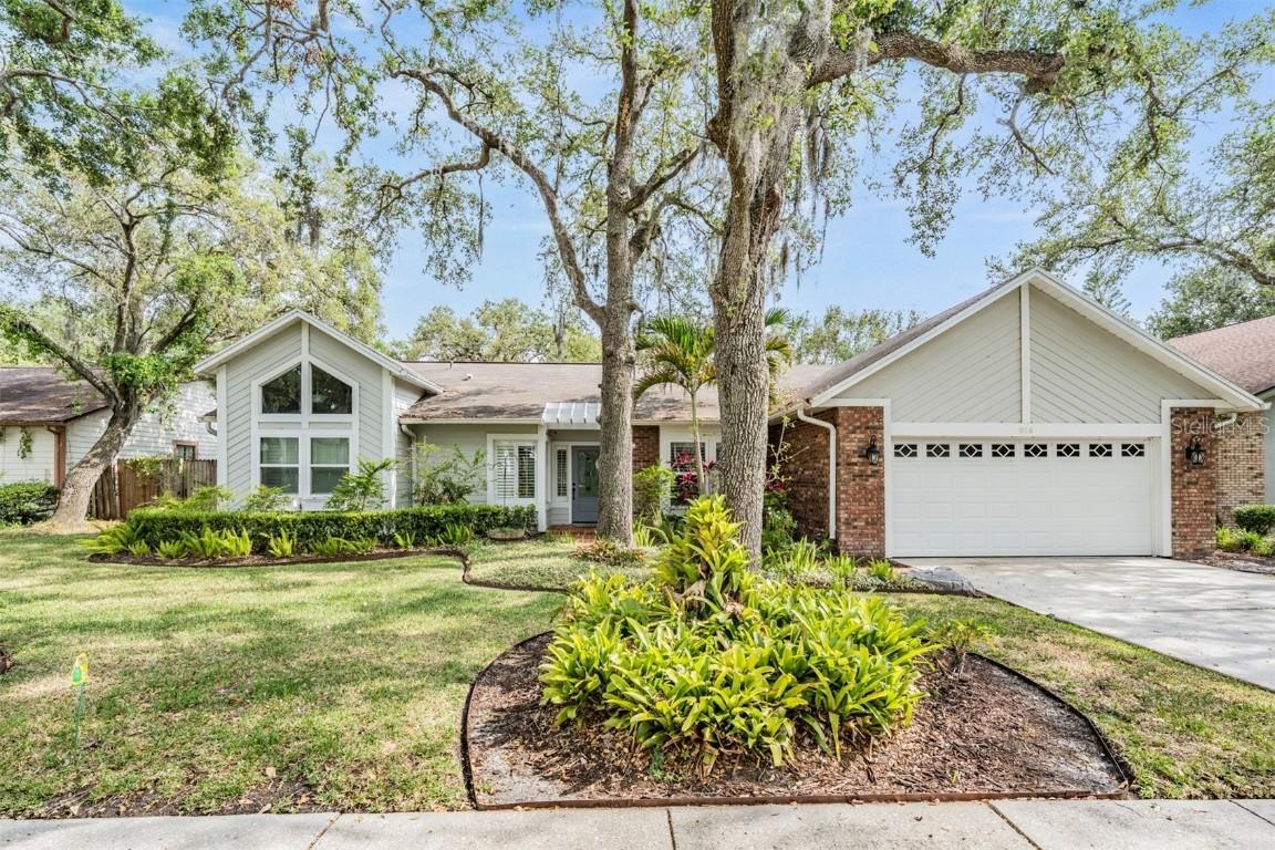 614 Fayette Dr., Safety Harbor, FL 34695