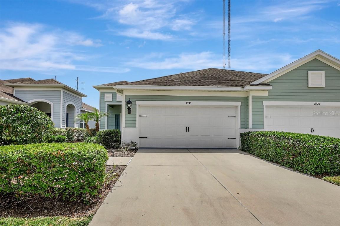 13518 Circa Crossing Dr., Lithia, FL 33547