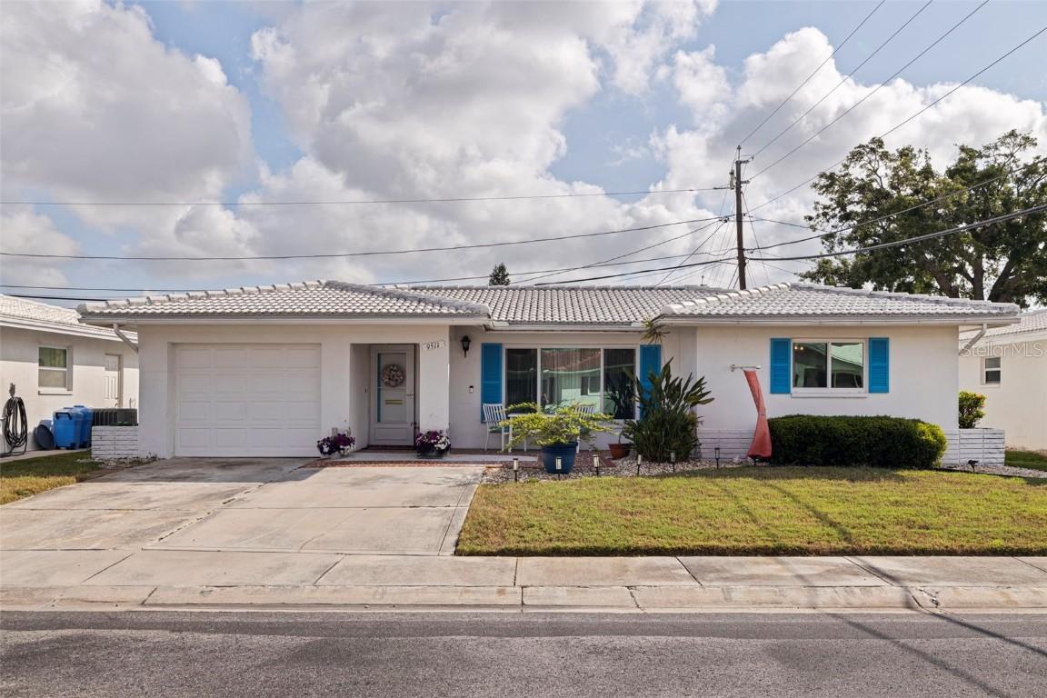 9511 45th St., Pinellas Park, FL 33782