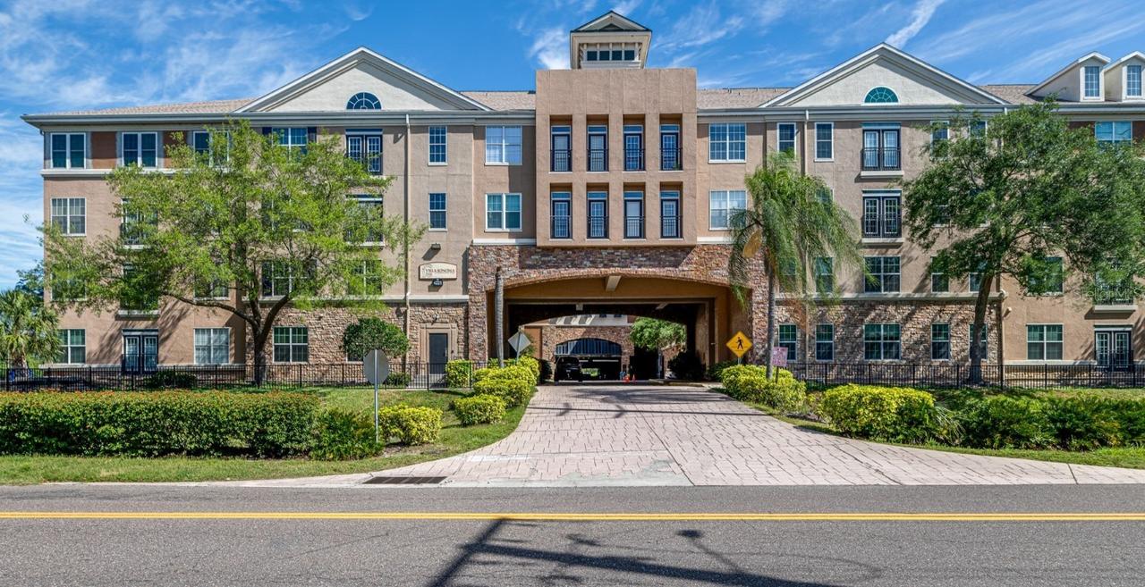 4221 W Spruce St. #2422, Tampa, FL 33607