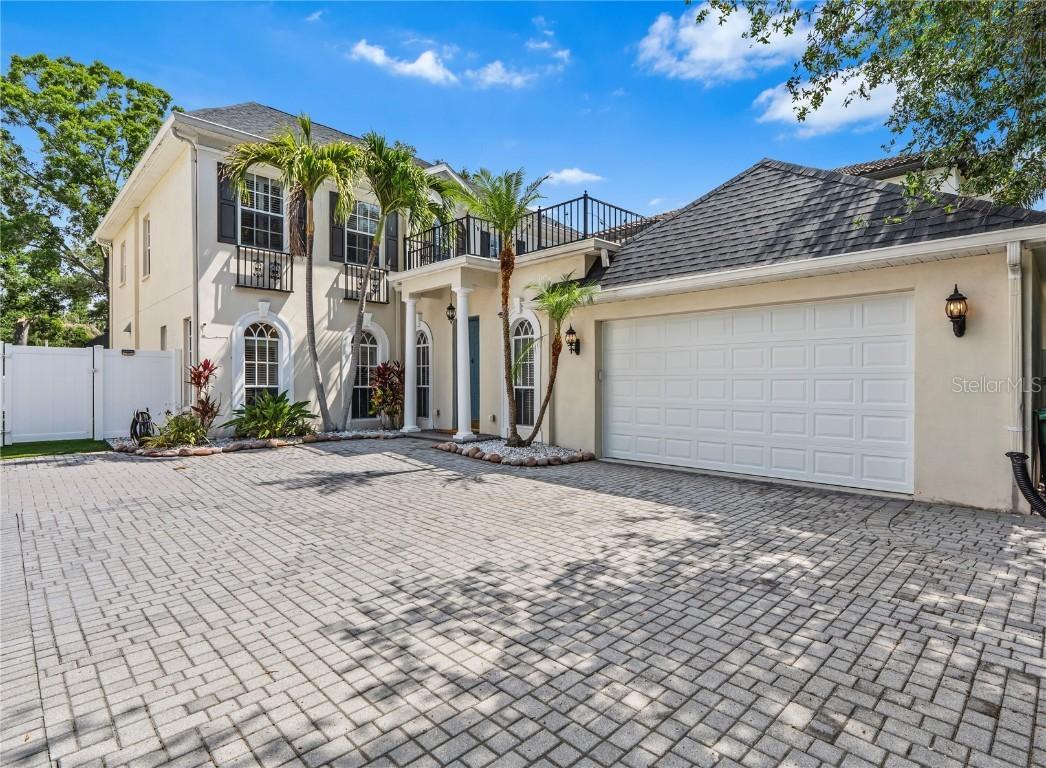 3117 W Knights Ave., Tampa, FL 33611