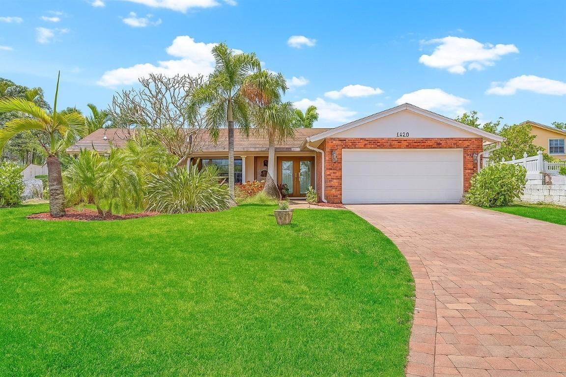1141 80th Street Ct., St Petersburg, FL 33707