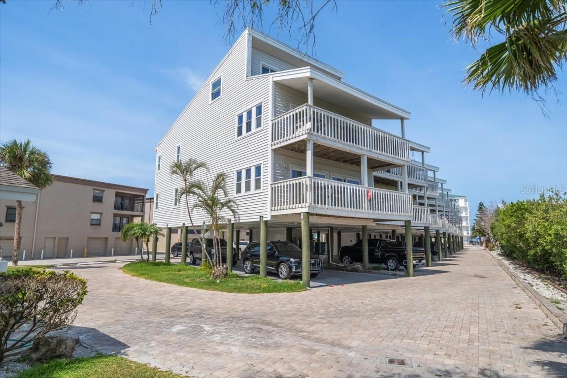 19727 Gulf Blvd. #210, Indian Shores, FL 33785