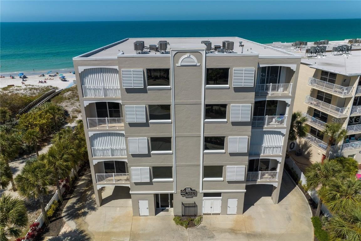19600 Gulf Blvd. #102, Indian Shores, FL 33785