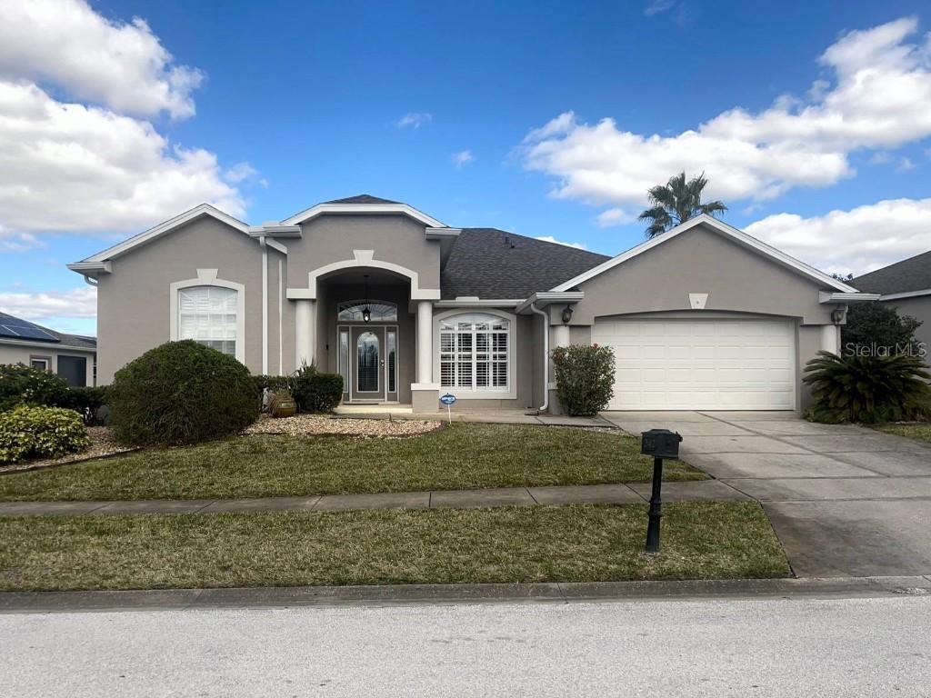 242 Prestwick Dr., Davenport, FL 33897