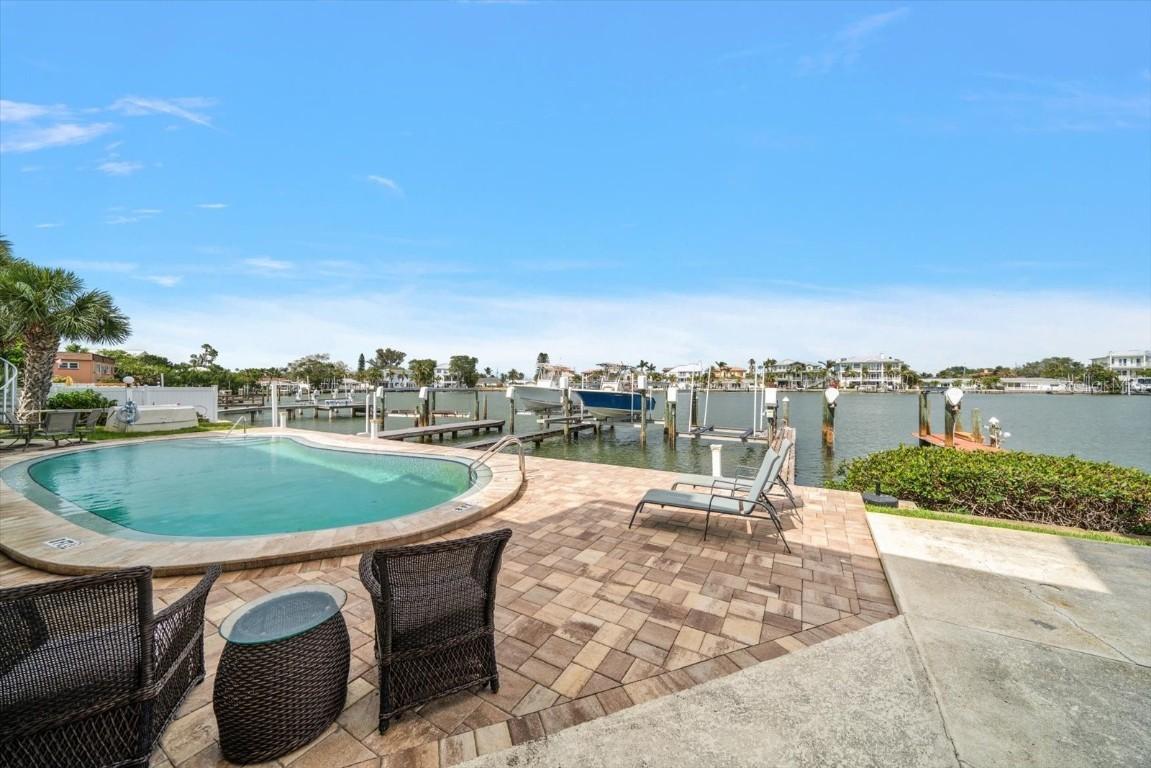 2511 Bay Blvd. #B, Indian Rocks Beach, FL 33785