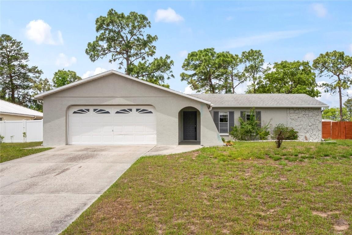3353 Montano Ave., Spring Hill, FL 34609