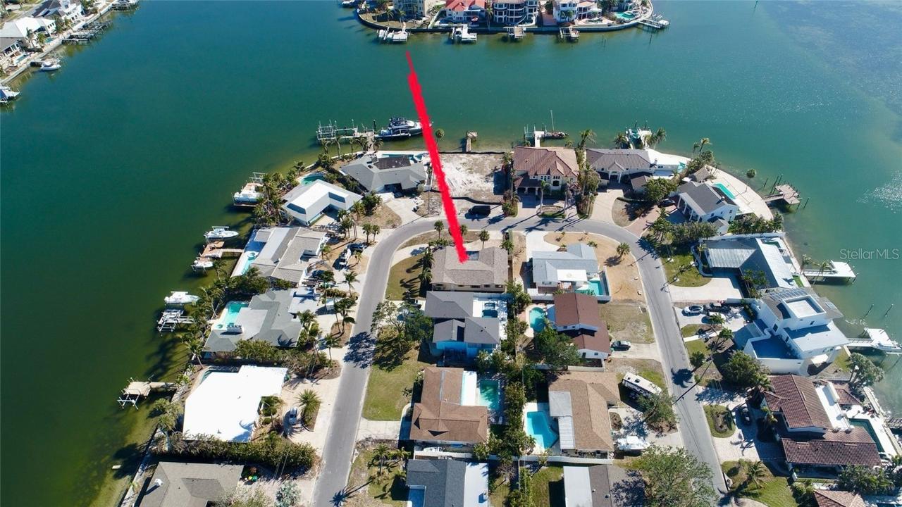 2015 Dolphin Blvd., St Petersburg, FL 33707